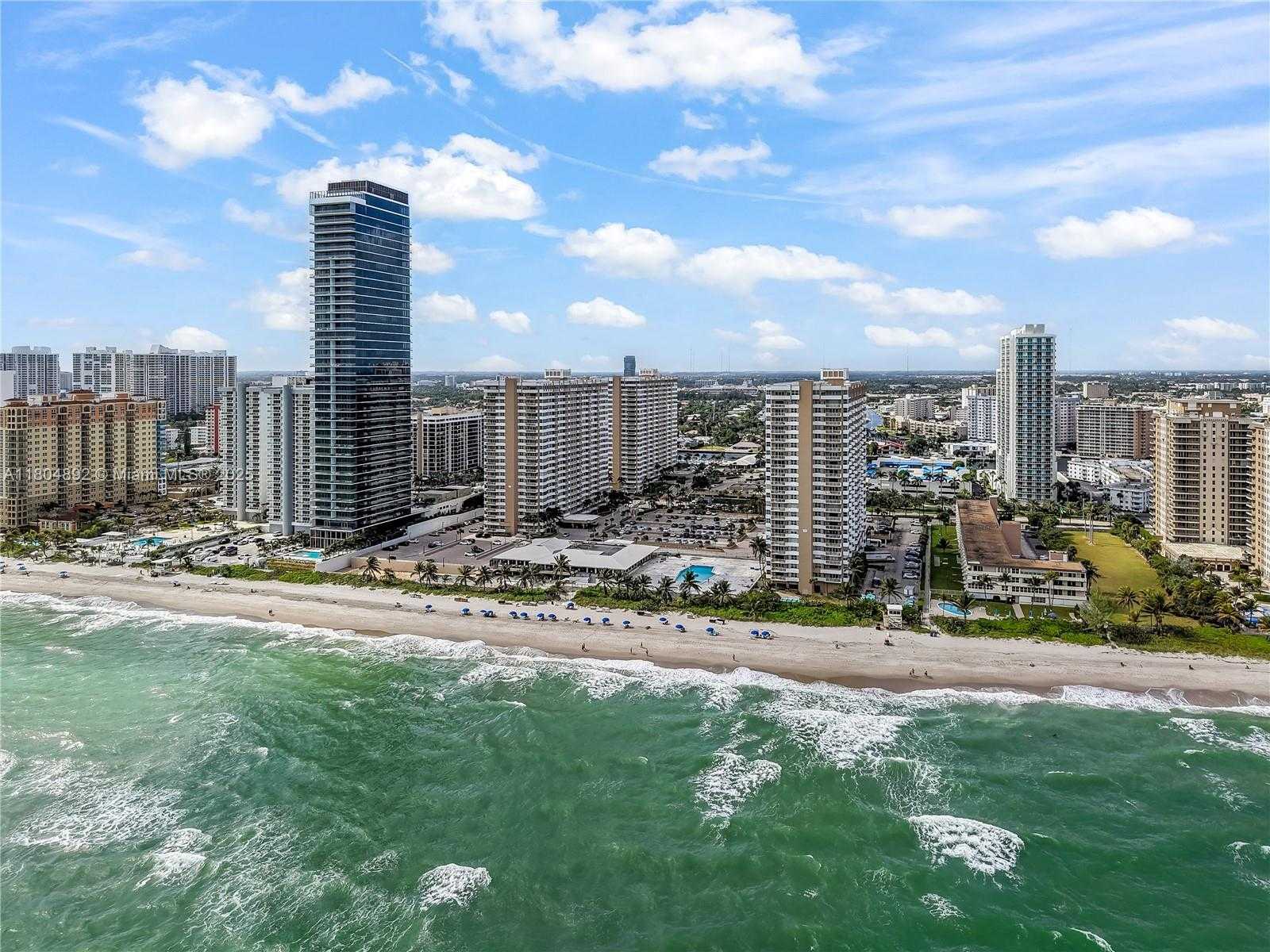 Small Image of 1980 SOUTH OCEAN DR #9K, Hallandale Beach Number 4