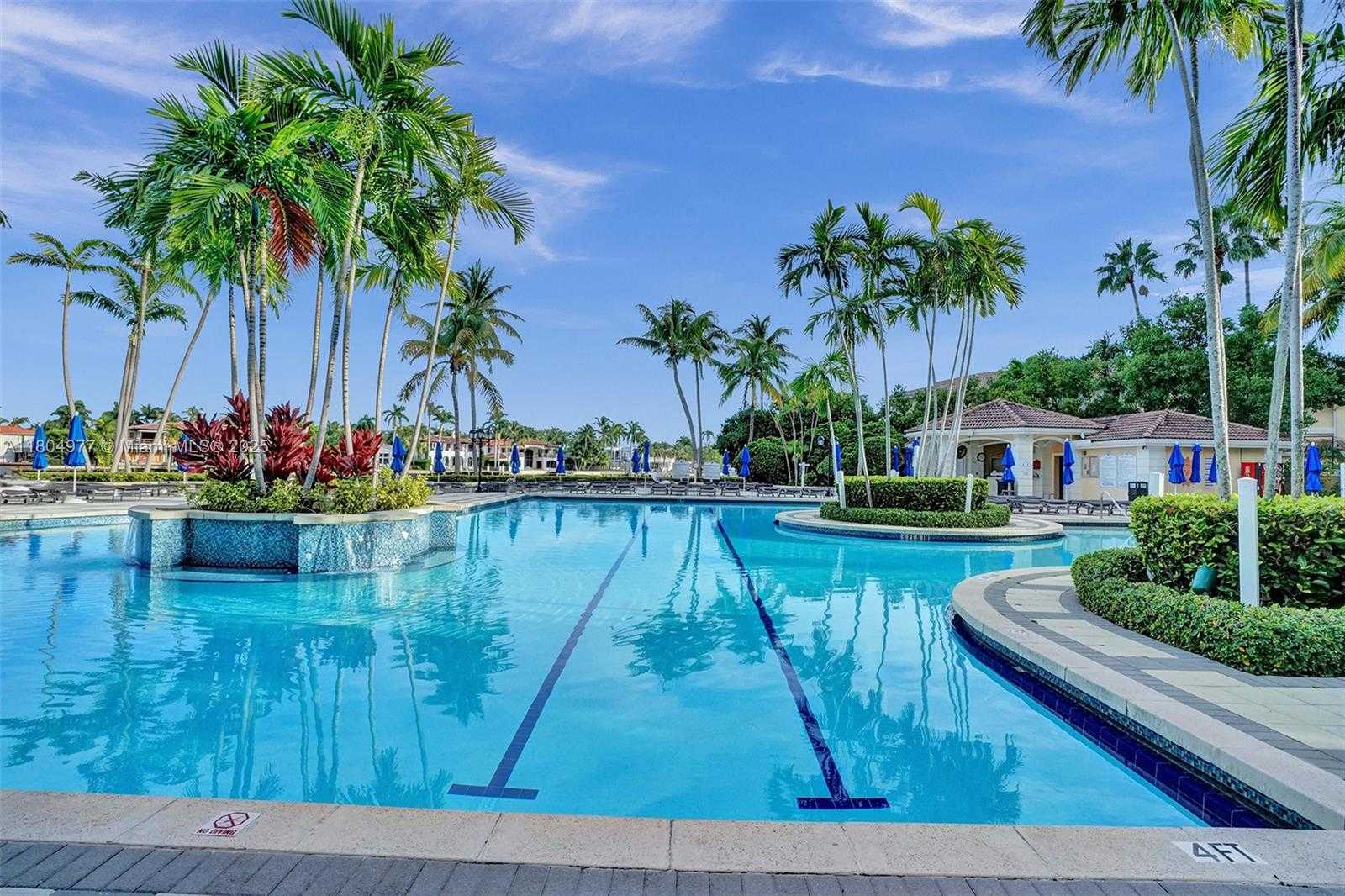 Small Image of 3750 YACHT CLUB DR #TH1, Aventura Number 60