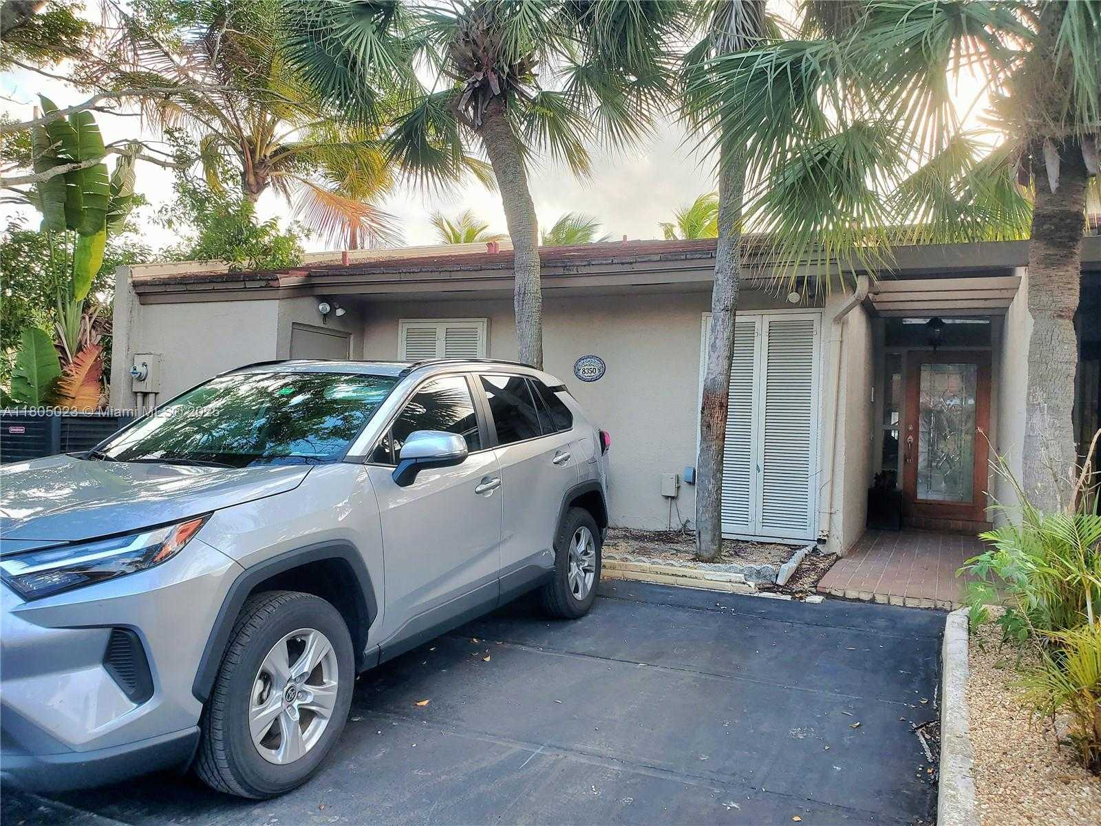 Small Image of 8350 DUNDEE TER, Miami Lakes Number 12