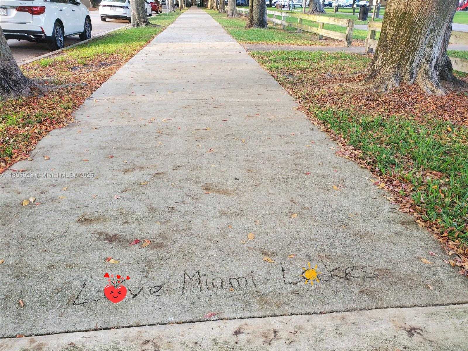 Small Image of 8350 DUNDEE TER, Miami Lakes Number 26