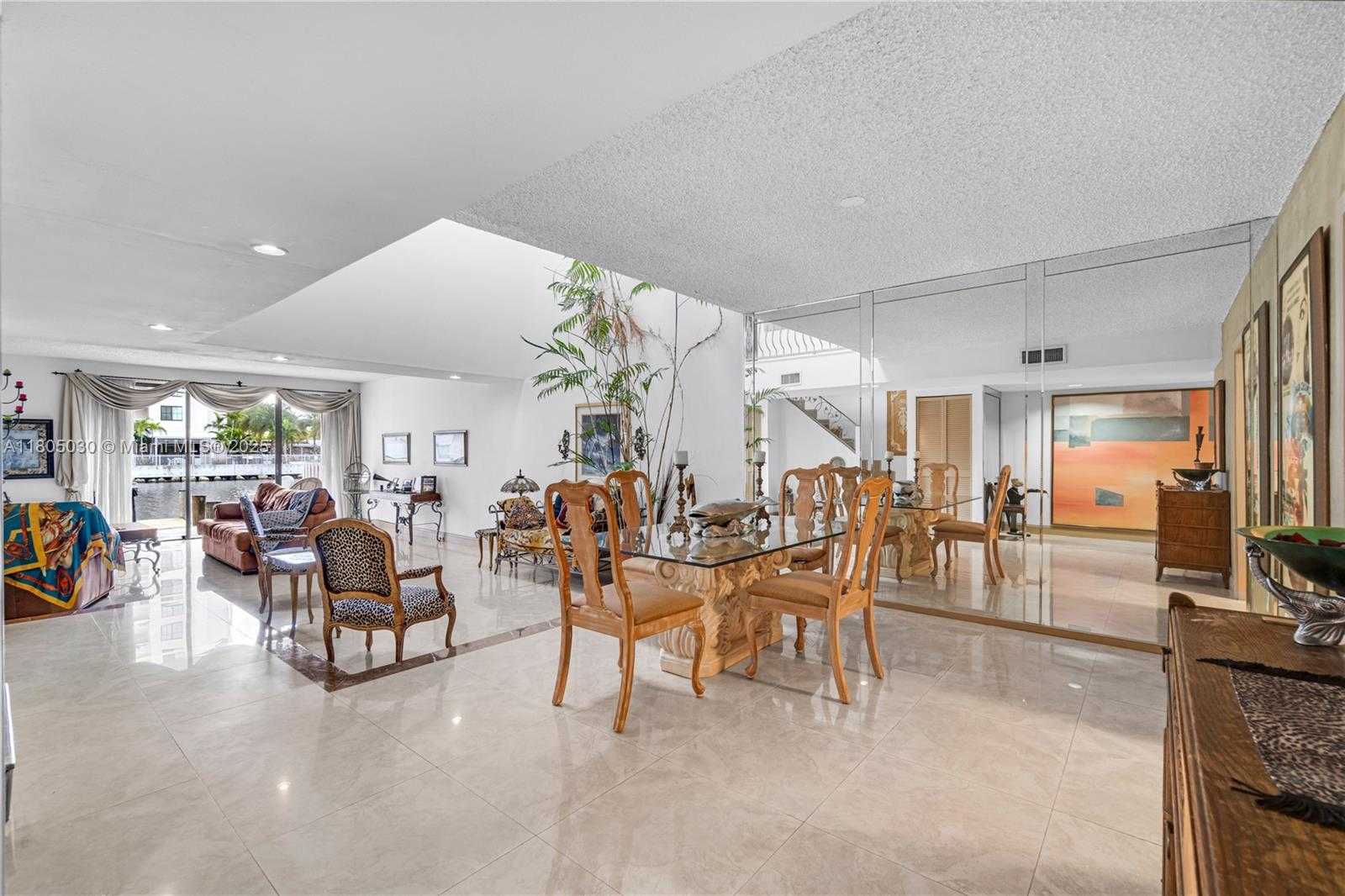 Small Image of 214 POINCIANA DR #204, Sunny Isles Beach Number 11