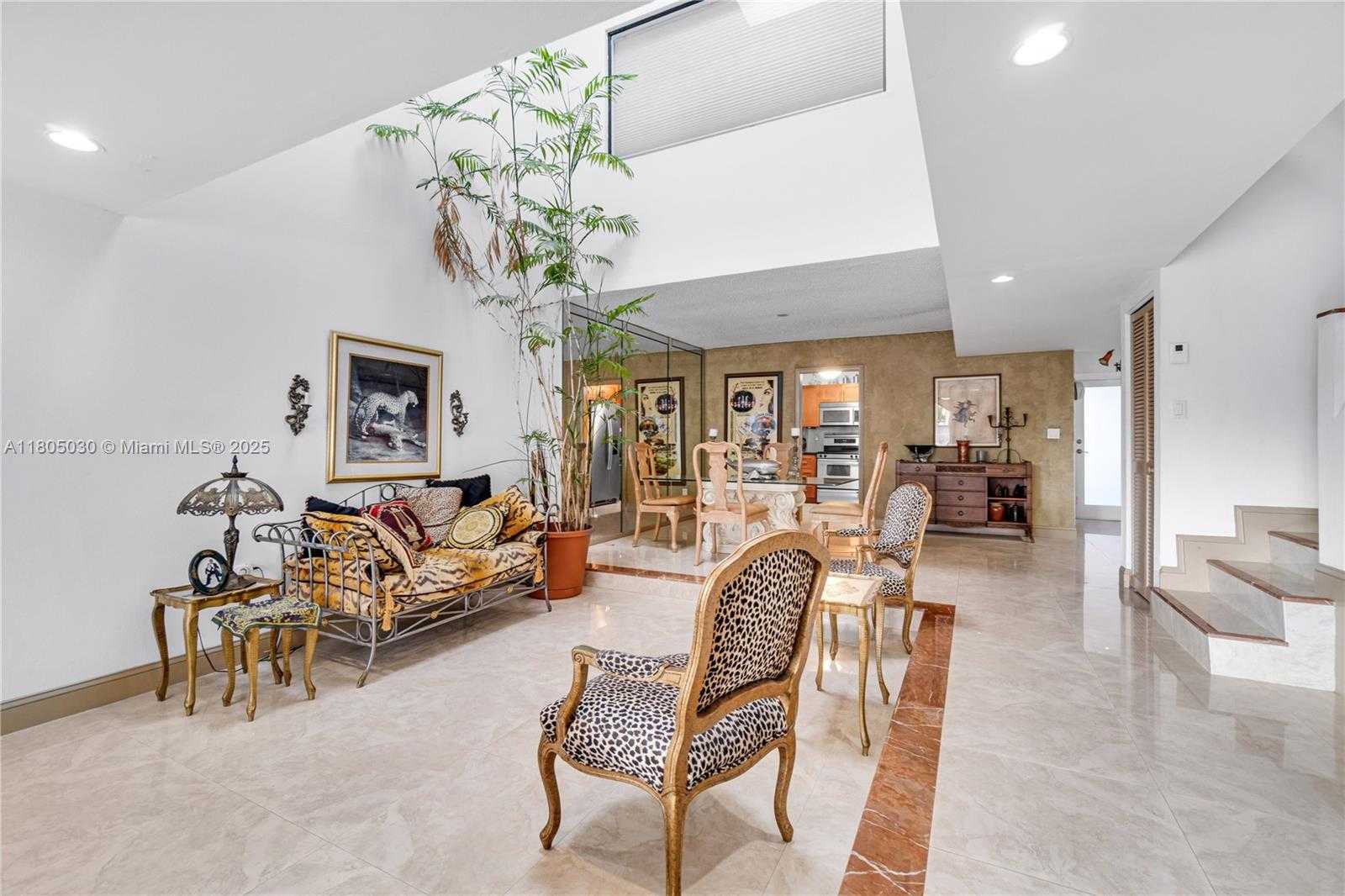 Small Image of 214 POINCIANA DR #204, Sunny Isles Beach Number 12