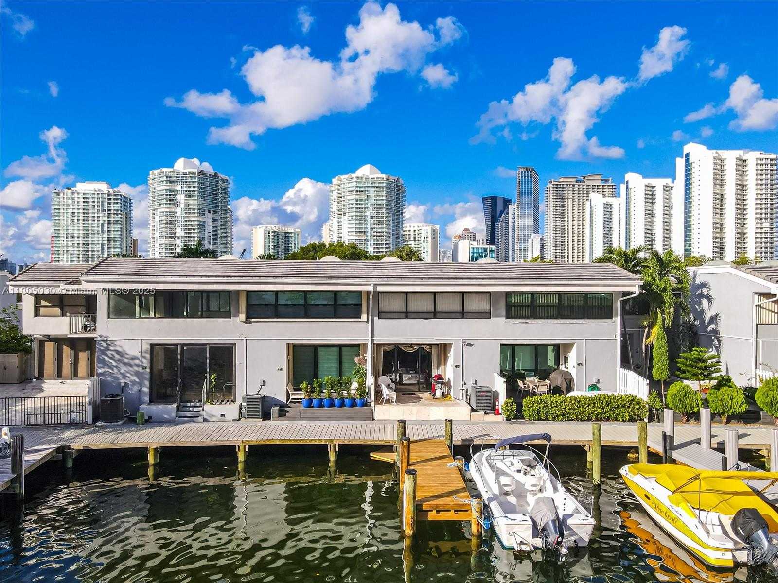 Small Image of 214 POINCIANA DR #204, Sunny Isles Beach Number 27