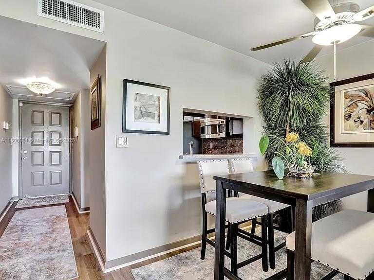 Small Image of 3011 HOLIDAY SPRINGS BLVD #102, Margate Number 20