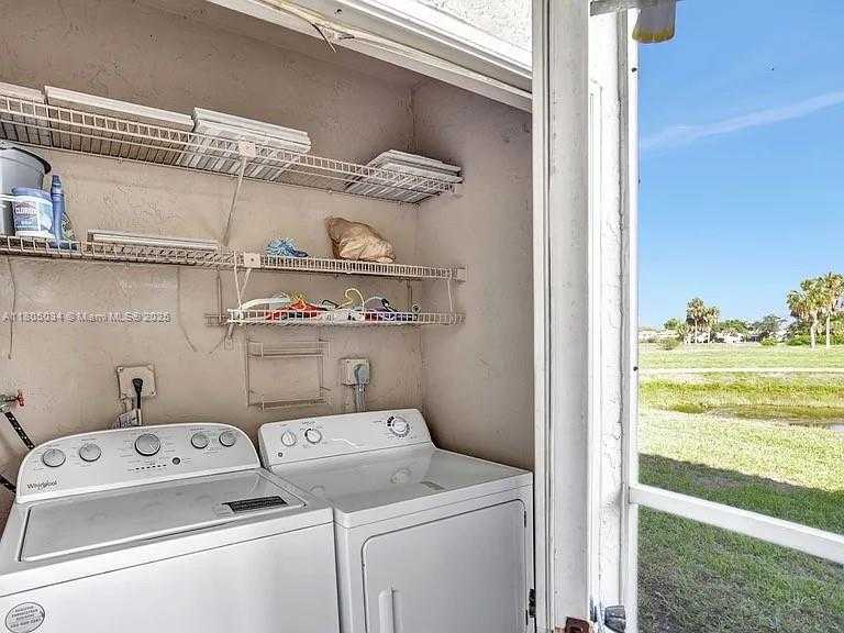Small Image of 3011 HOLIDAY SPRINGS BLVD #102, Margate Number 24