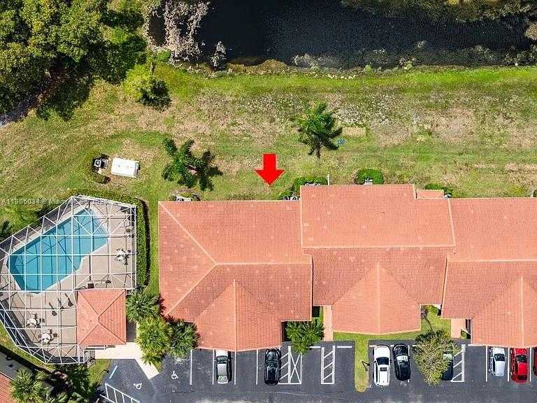 Small Image of 3011 HOLIDAY SPRINGS BLVD #102, Margate Number 36