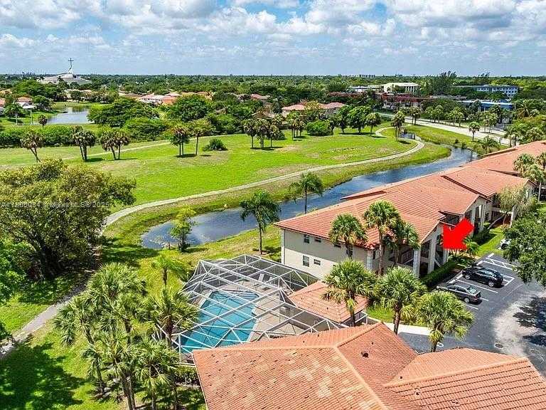 Small Image of 3011 HOLIDAY SPRINGS BLVD #102, Margate Number 41