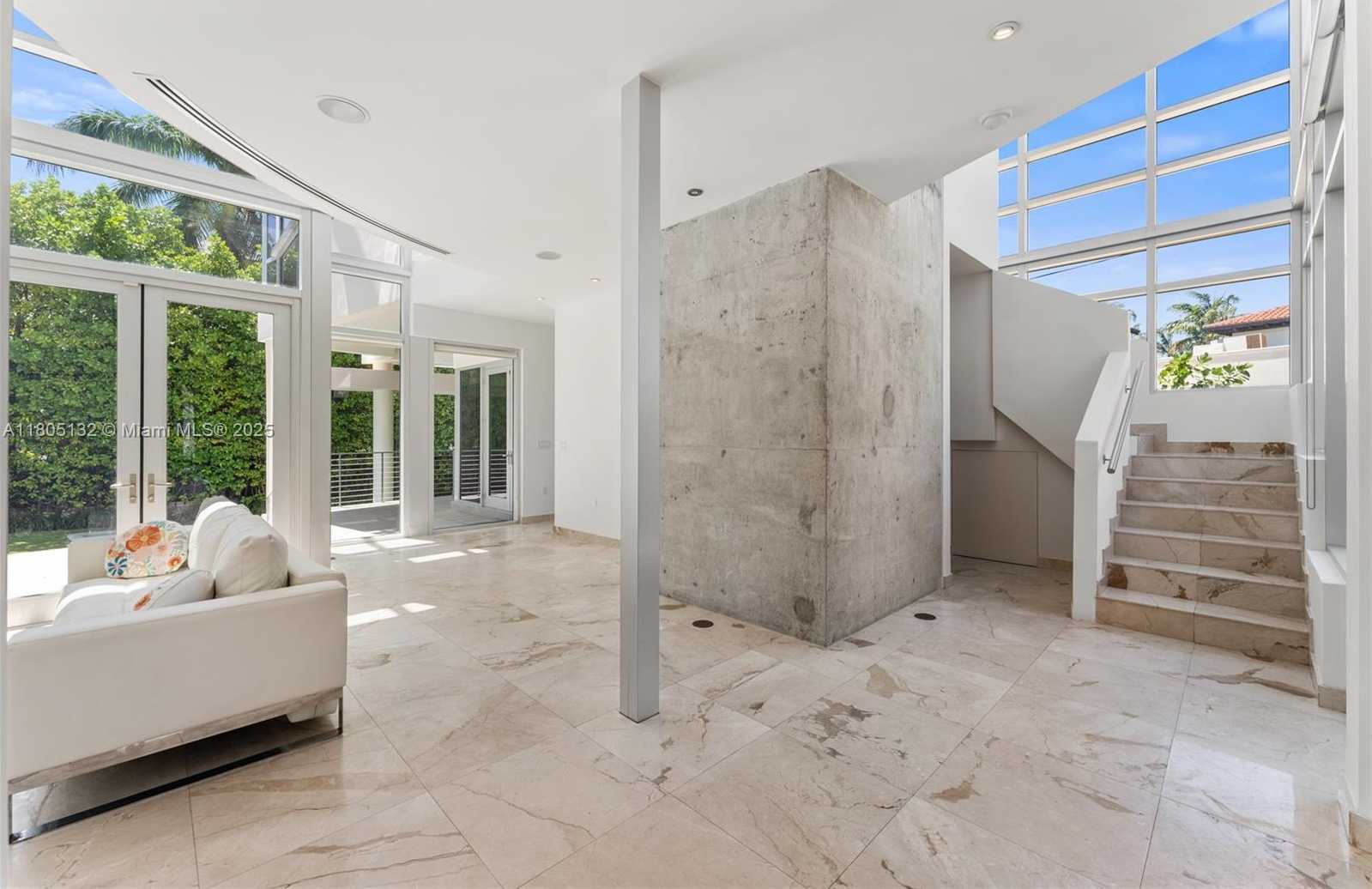 Small Image of 544 FERNWOOD RD #544, Key Biscayne Number 14