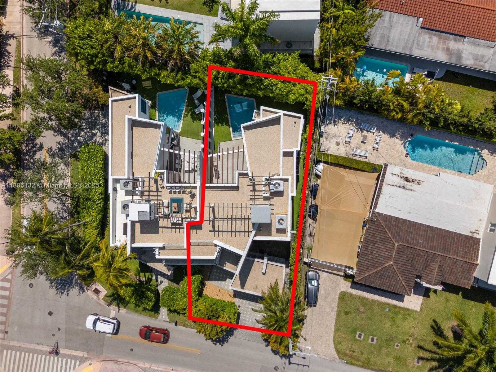 Small Image of 544 FERNWOOD RD #544, Key Biscayne Number 9