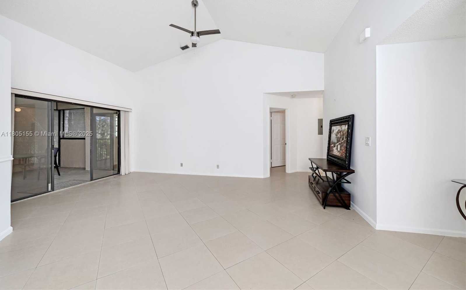 Small Image of 17340 BOCA CLUB BLVD #703, Boca Raton Number 12
