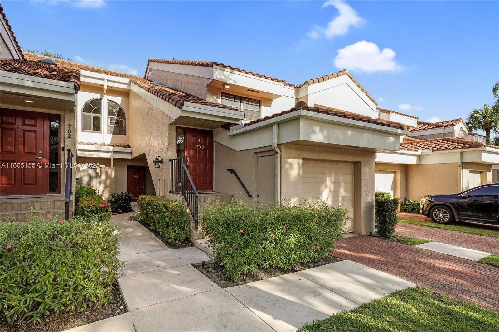 Small Image of 17340 BOCA CLUB BLVD #703, Boca Raton Number 2
