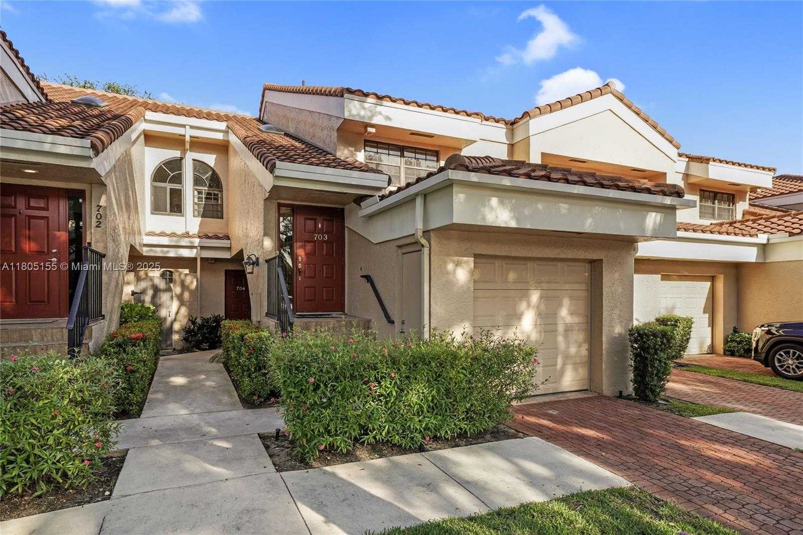 Small Image of 17340 BOCA CLUB BLVD #703, Boca Raton Number 3