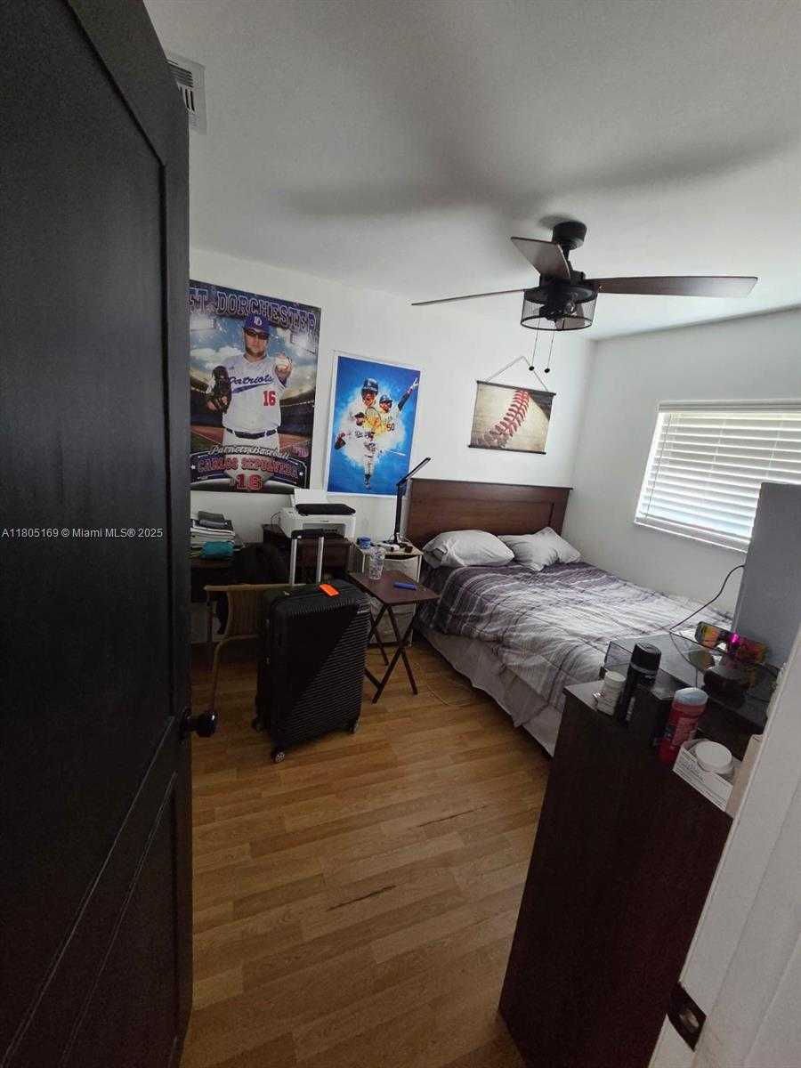 Small Image of 7001 WEST 35TH AVE #181, Hialeah Number 12
