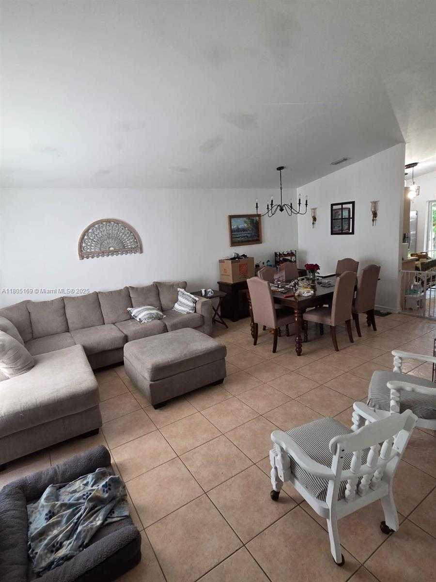 Small Image of 7001 WEST 35TH AVE #181, Hialeah Number 13