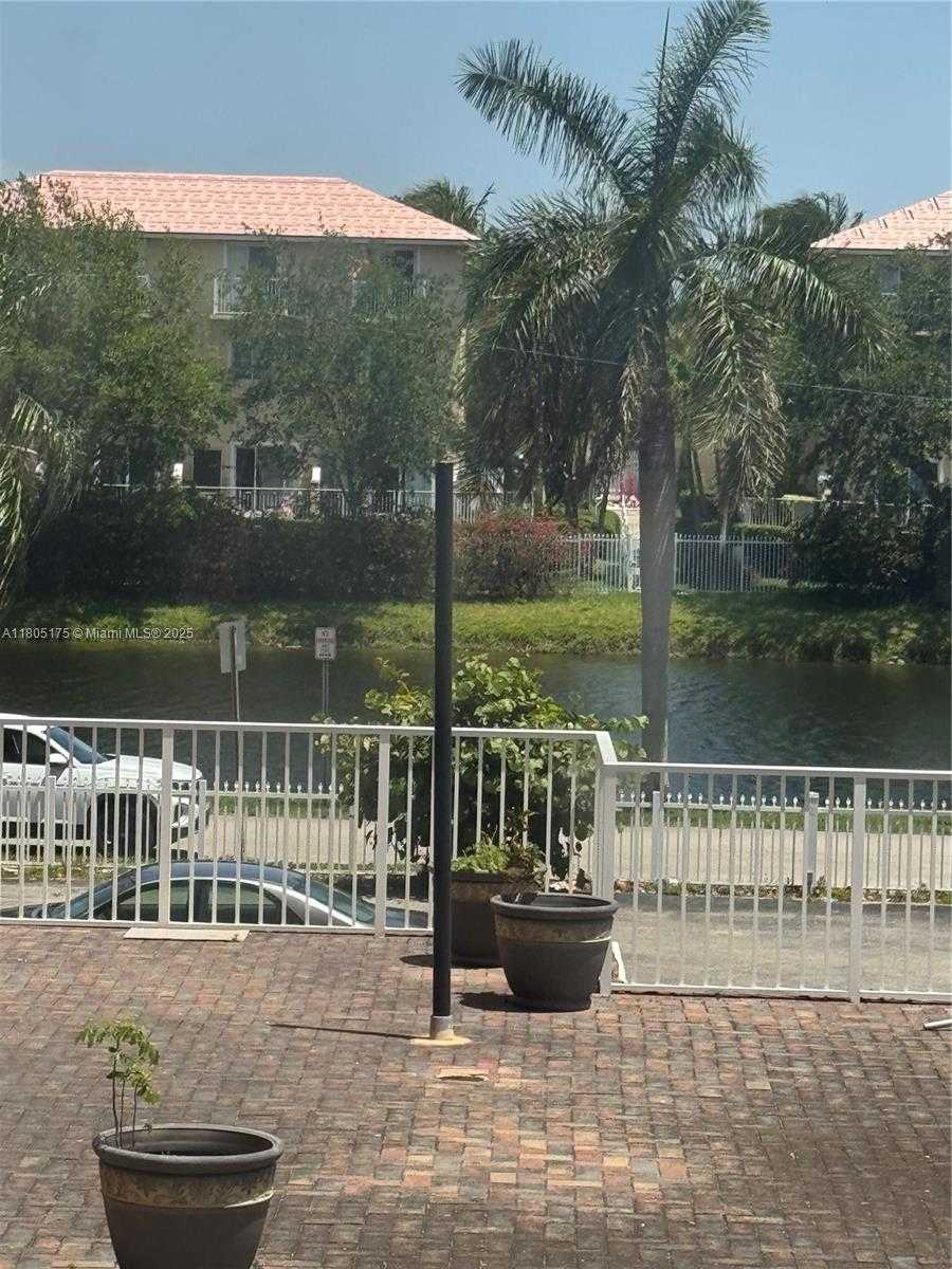 Small Image of 2025 NORTH EAST 164TH ST #206, North Miami Beach Number 16