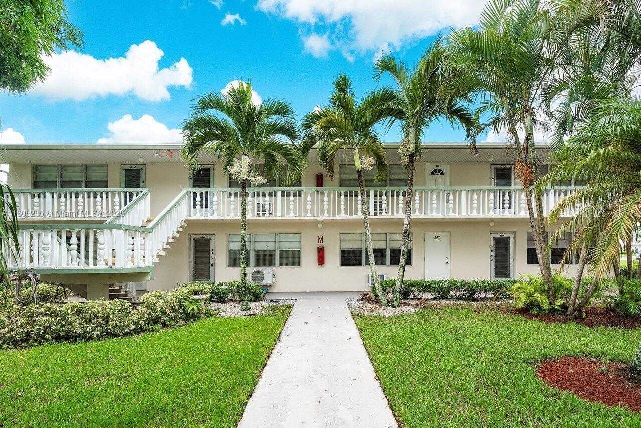 Small Image of 294 WINDSOR M #294, West Palm Beach Number 2
