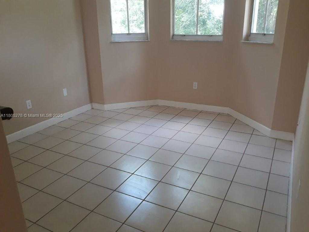 Small Image of 2731 SOUTH EAST 17TH AVE #207, Homestead Number 11