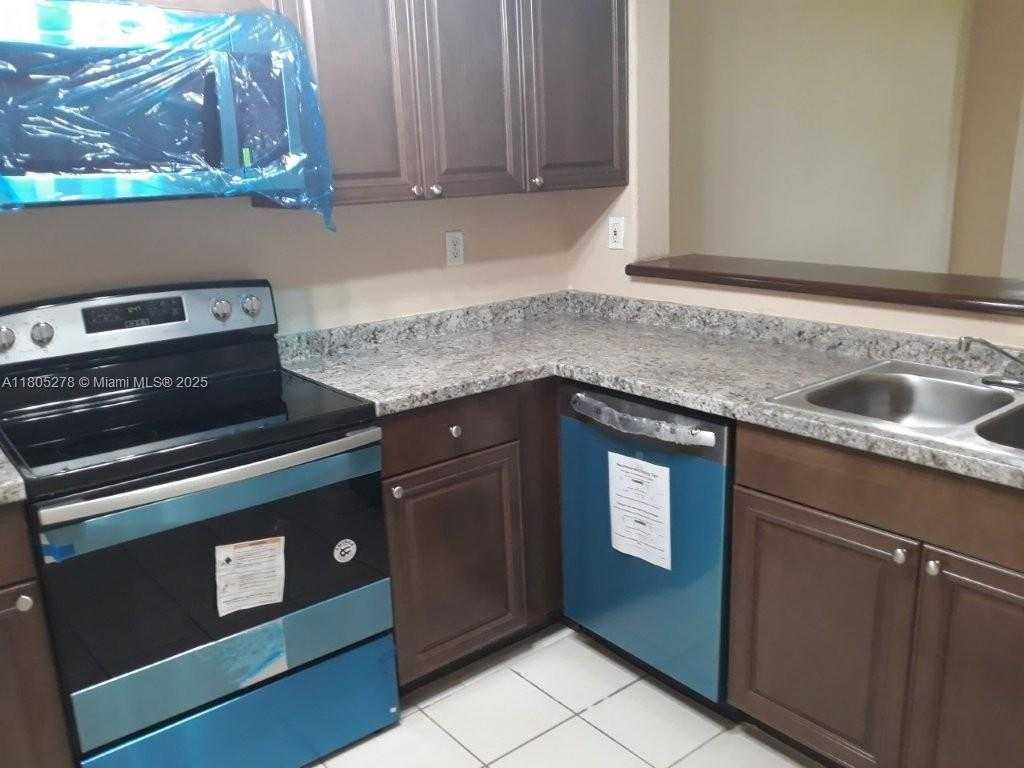 Small Image of 2731 SOUTH EAST 17TH AVE #207, Homestead Number 3