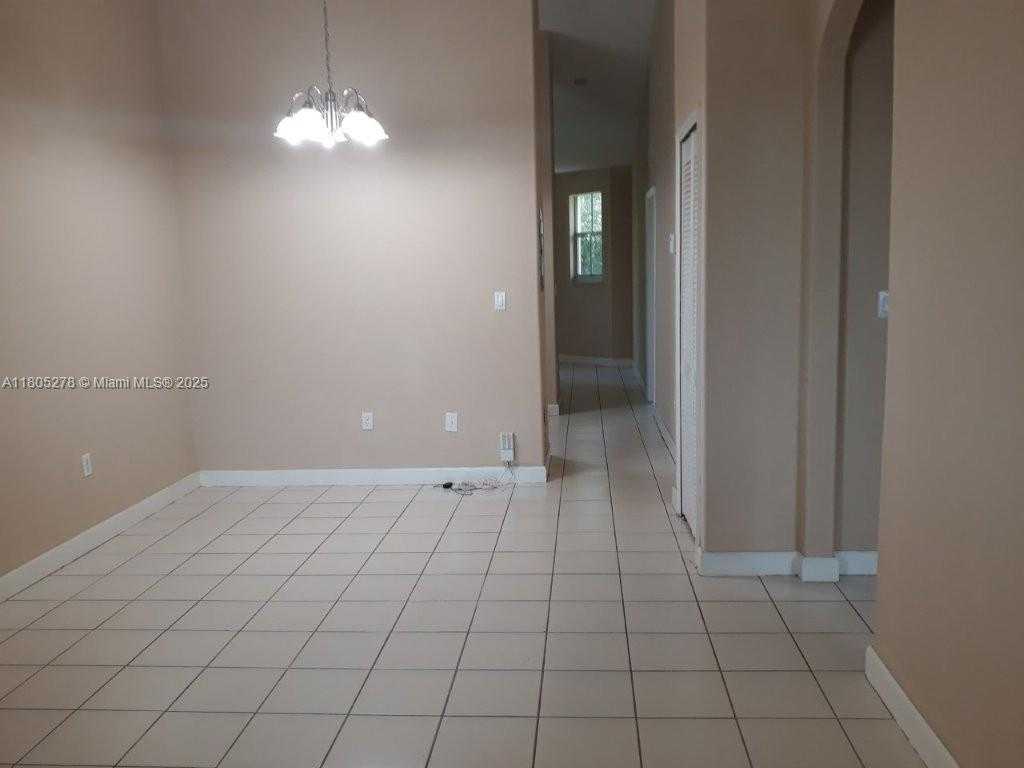 Small Image of 2731 SOUTH EAST 17TH AVE #207, Homestead Number 5