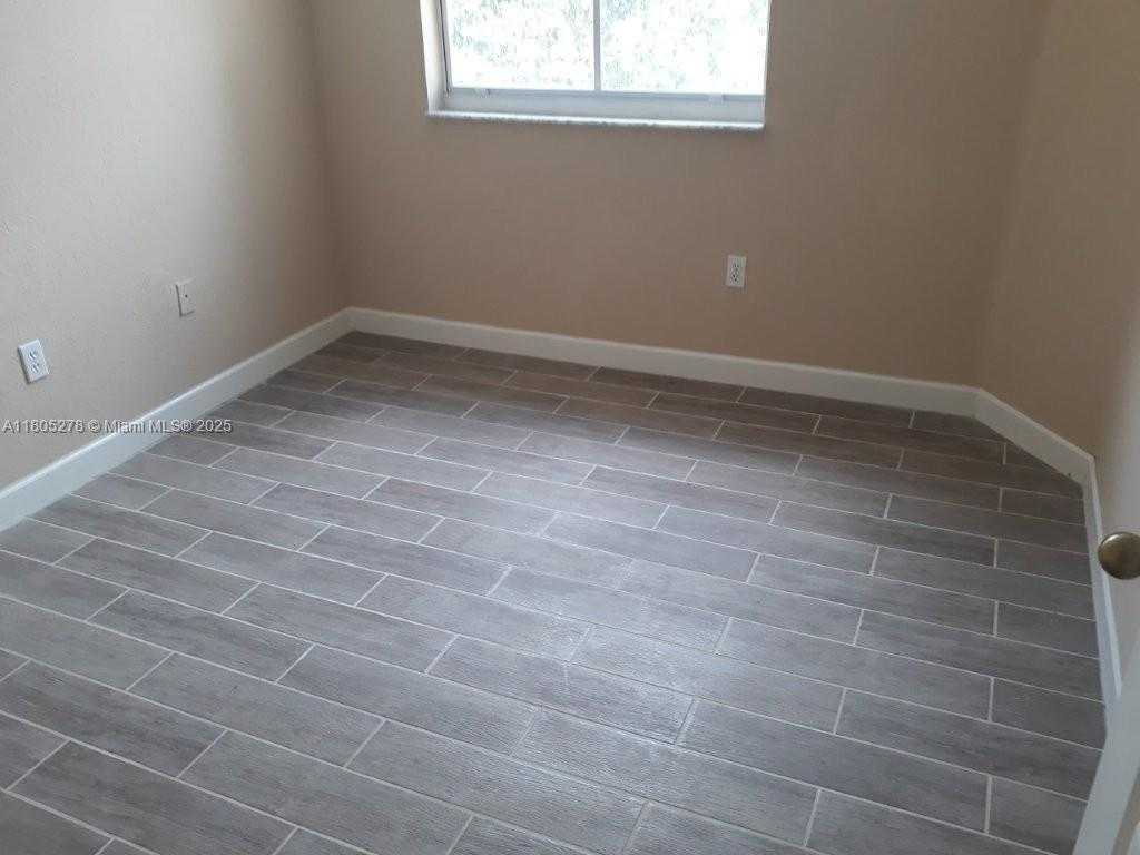 Small Image of 2731 SOUTH EAST 17TH AVE #207, Homestead Number 8