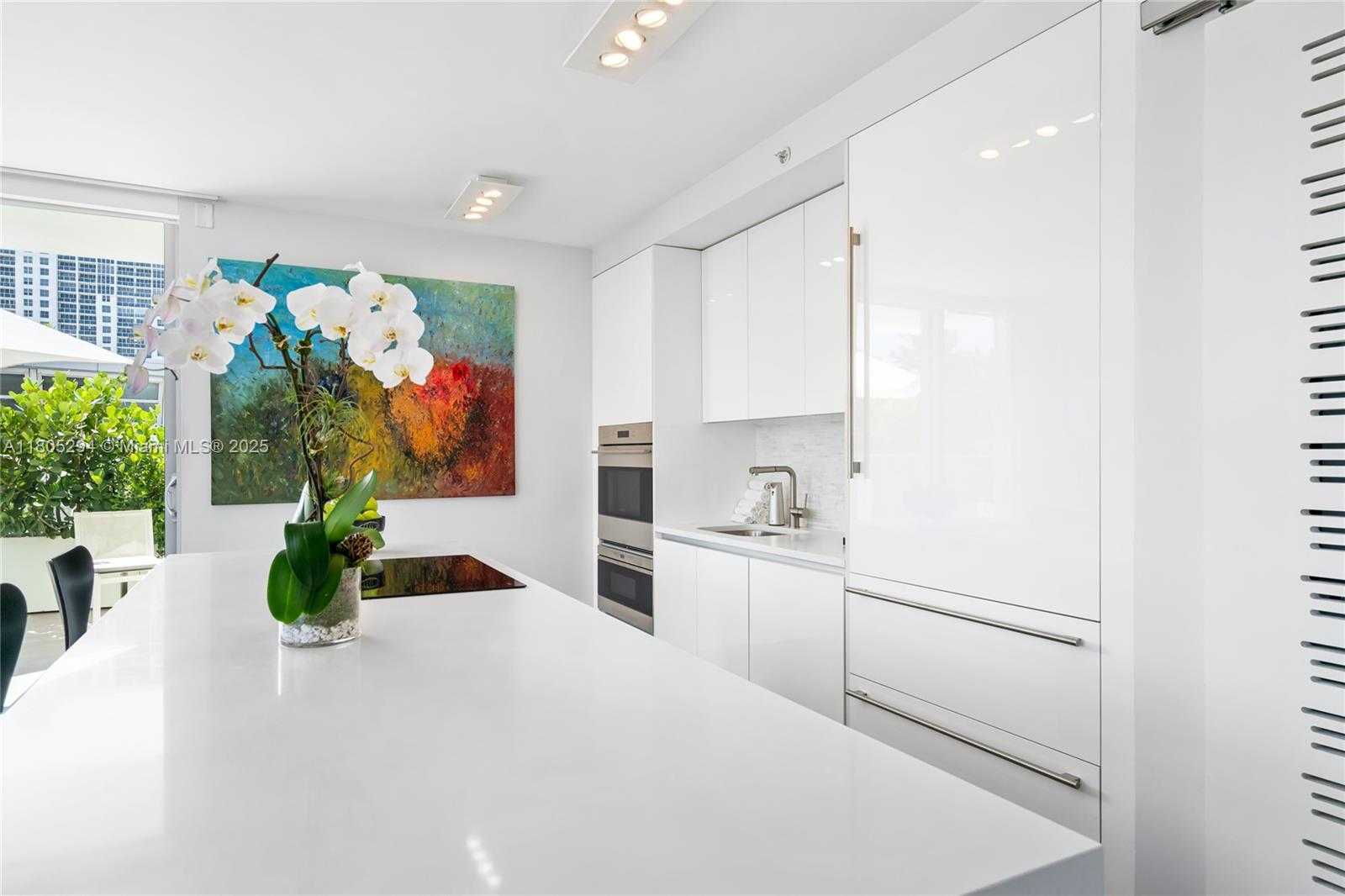 Small Image of 1201 20TH ST #314, Miami Beach Number 15