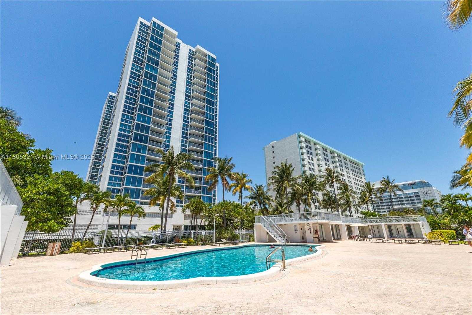 Small Image of 2655 COLLINS AVE #411, Miami Beach Number 28