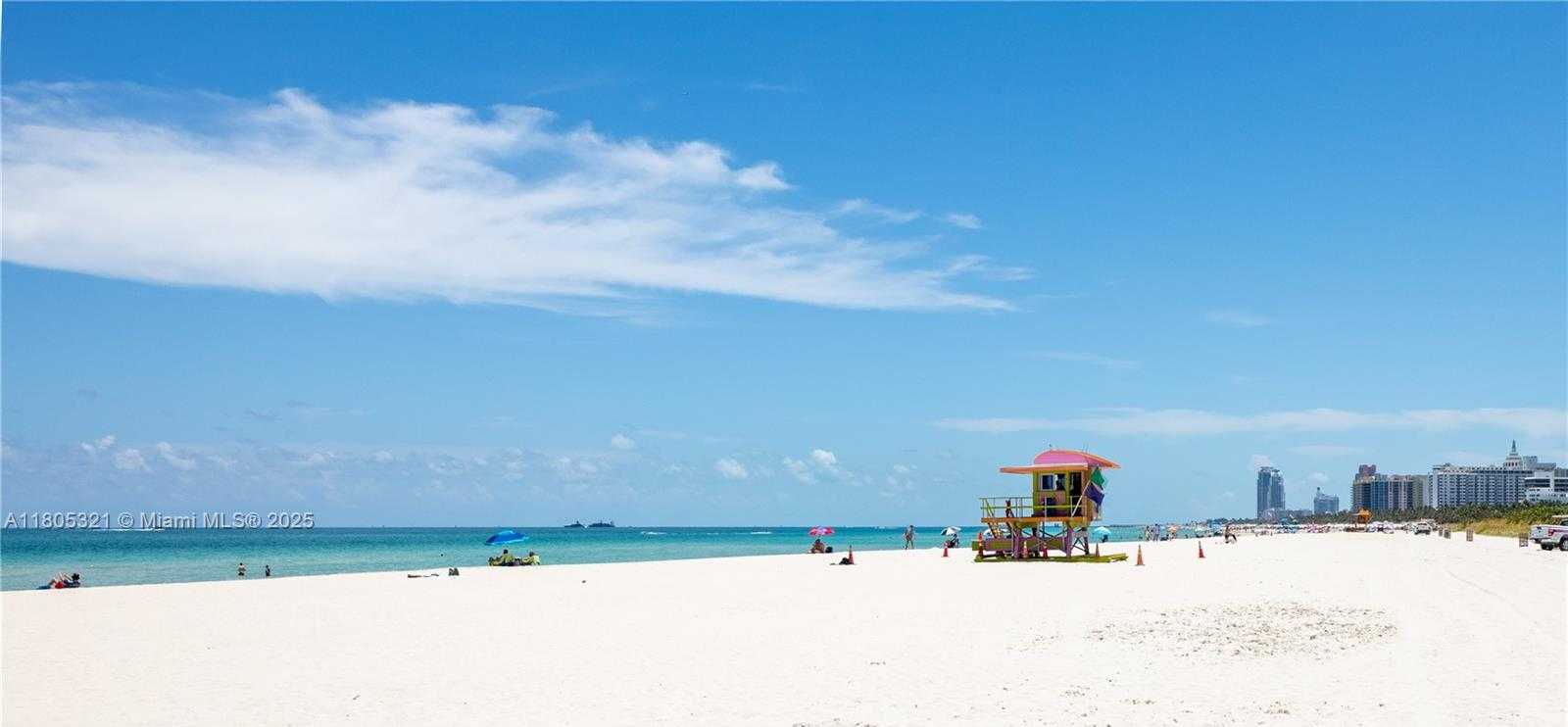 Small Image of 2655 COLLINS AVE #411, Miami Beach Number 42