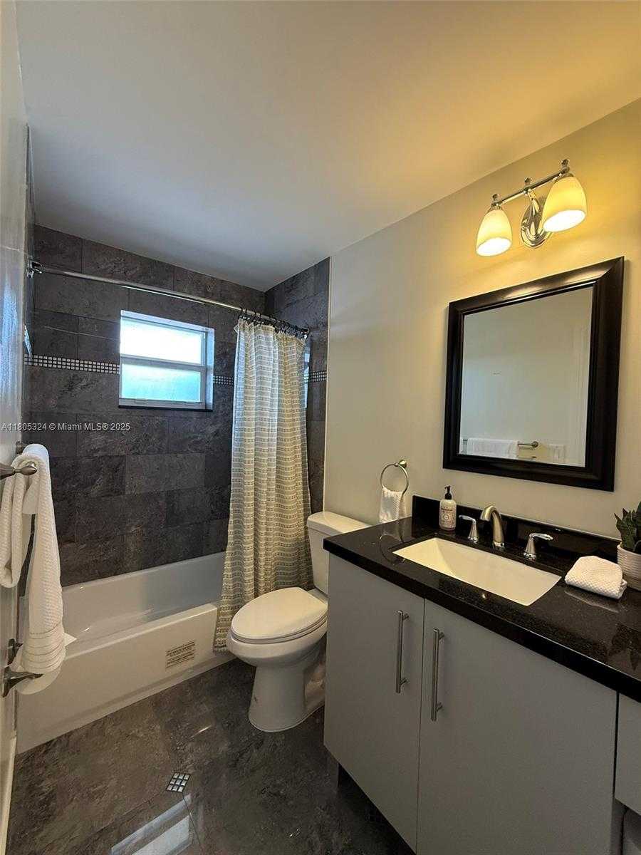 Small Image of 218 NORTH EAST 12TH AVE #503, Hallandale Beach Number 5