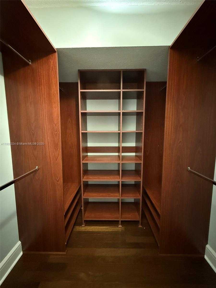 Small Image of 218 NORTH EAST 12TH AVE #503, Hallandale Beach Number 7