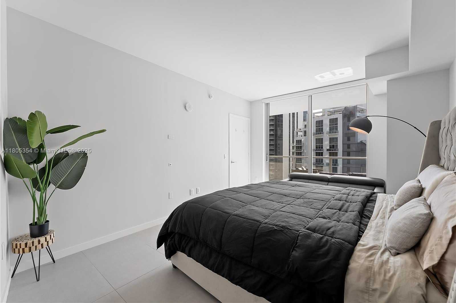 Small Image of 1100 SOUTH MIAMI AVE #3210, Miami Number 16