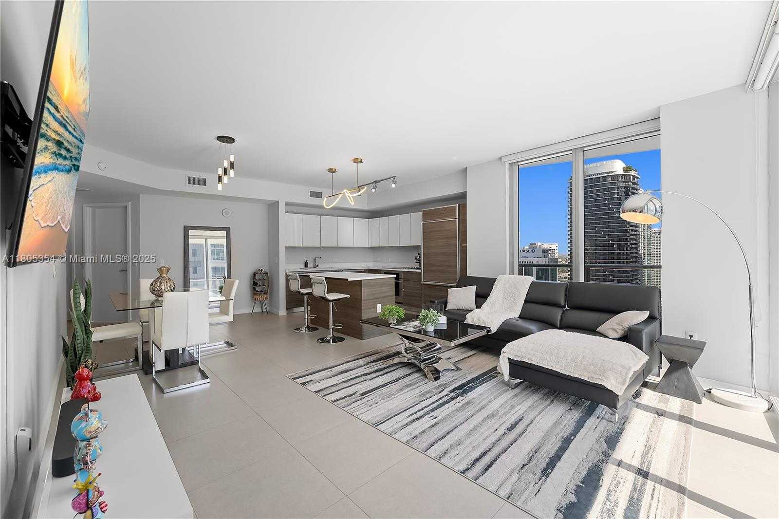 Small Image of 1100 SOUTH MIAMI AVE #3210, Miami Number 2