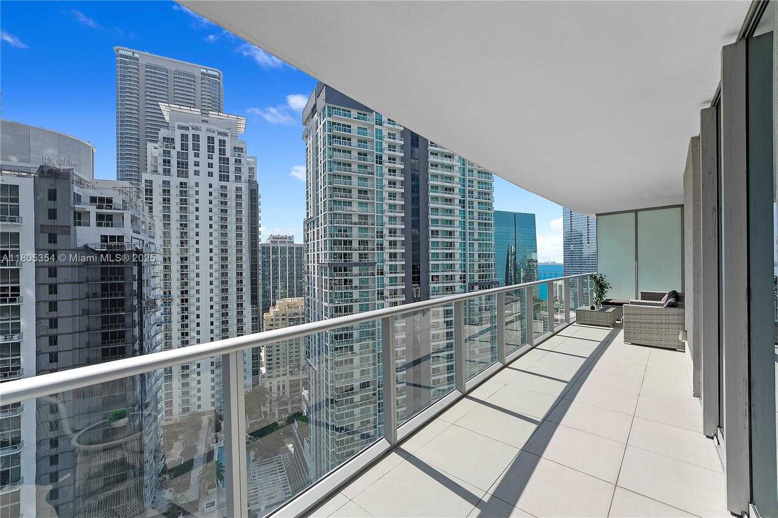 Small Image of 1100 SOUTH MIAMI AVE #3210, Miami Number 24