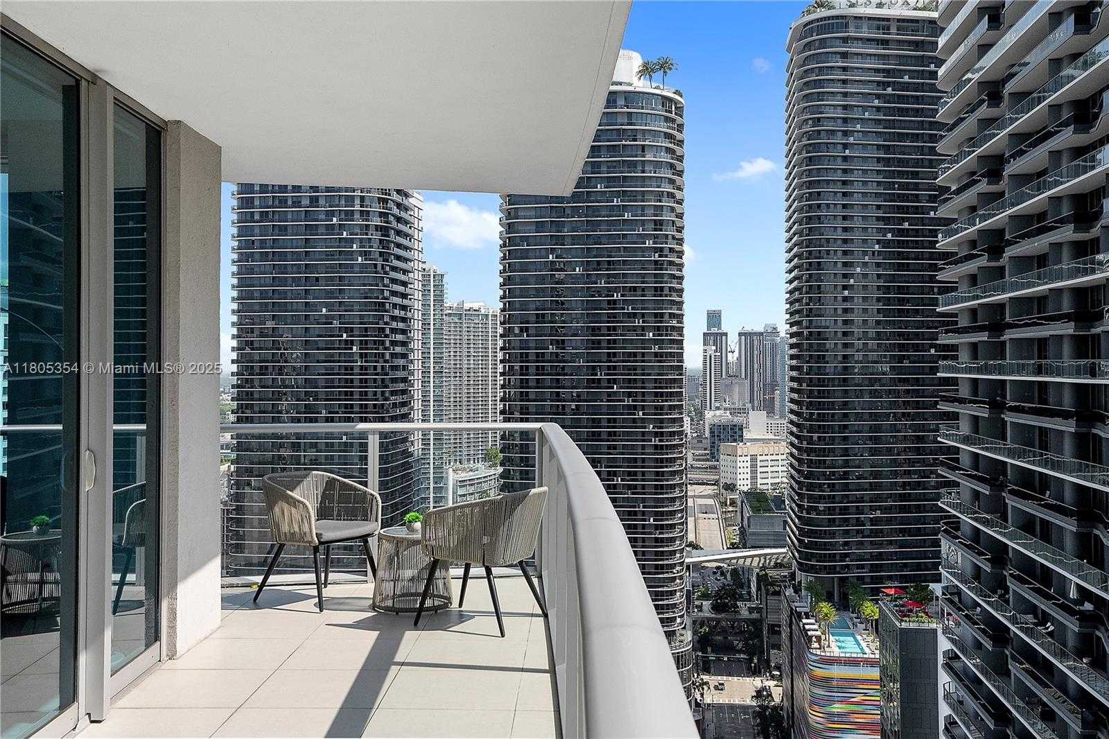 Small Image of 1100 SOUTH MIAMI AVE #3210, Miami Number 7