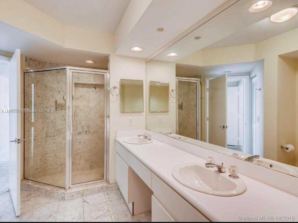 Small Image of 16400 COLLINS AVE #1743, Sunny Isles Beach Number 10