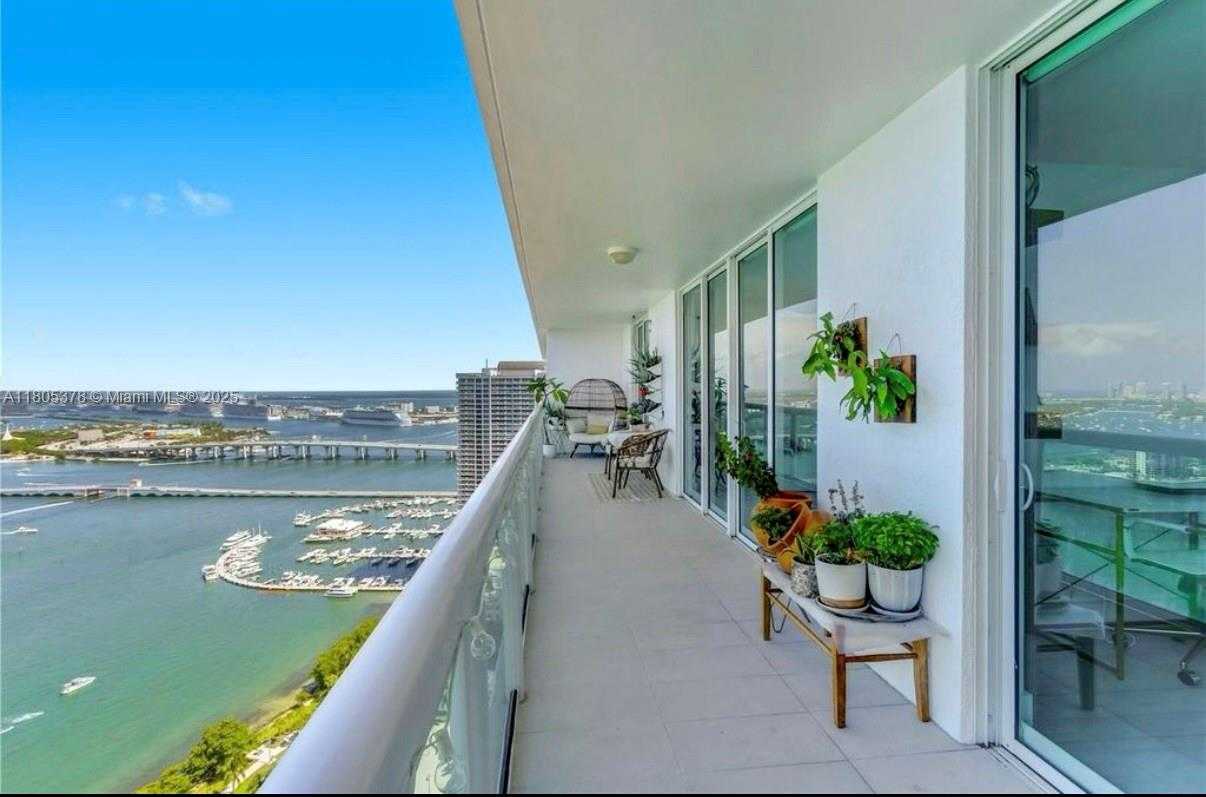 Small Image of 1800 NORTH BAYSHORE DR #3707, Miami Number 33
