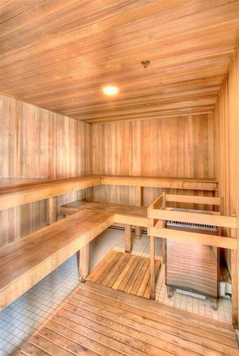 Small Image of 1800 NORTH BAYSHORE DR #3707, Miami Number 41