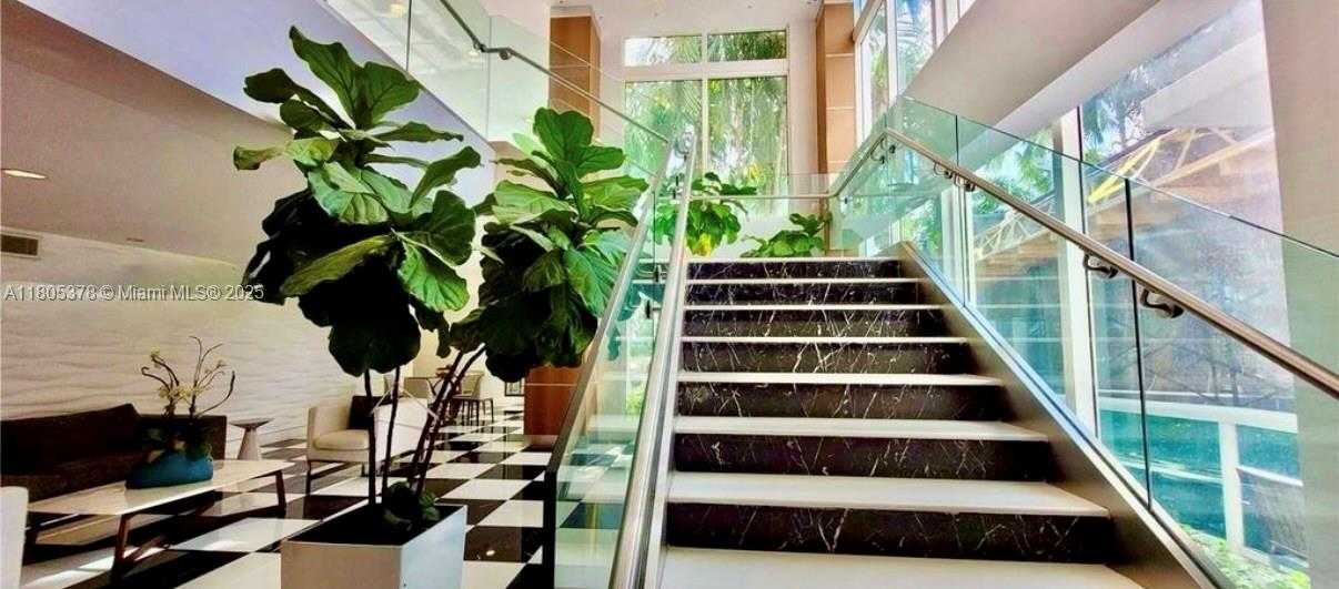 Small Image of 1800 NORTH BAYSHORE DR #3707, Miami Number 44