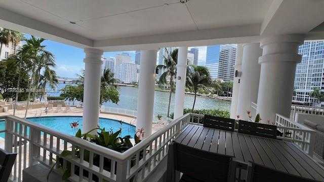 Small Image of Miami Number 11