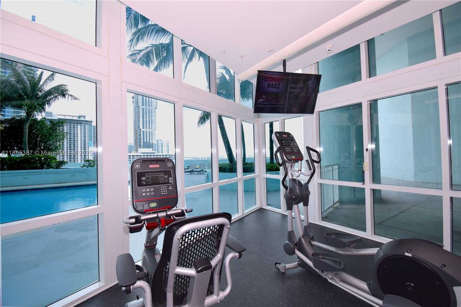 Small Image of 1900 NORTH BAYSHORE DR #2804, Miami Number 18