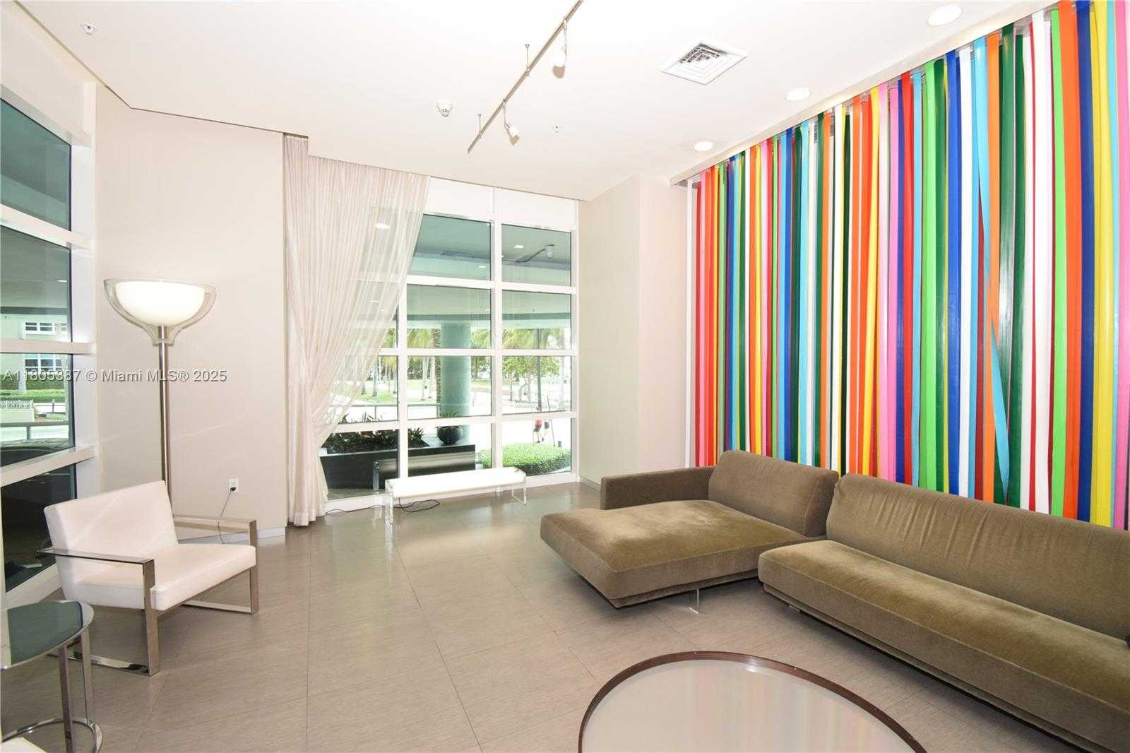 Small Image of 1900 NORTH BAYSHORE DR #2804, Miami Number 21