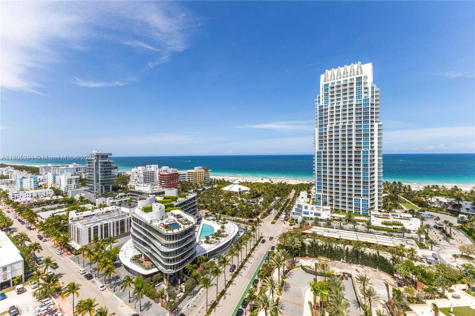 Small Image of 300 SOUTH POINTE DR #2005, Miami Beach Number 21