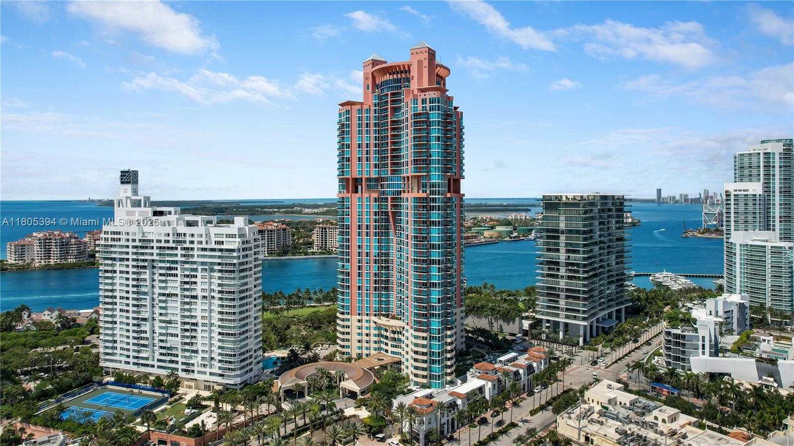 Small Image of 300 SOUTH POINTE DR #2005, Miami Beach Number 44