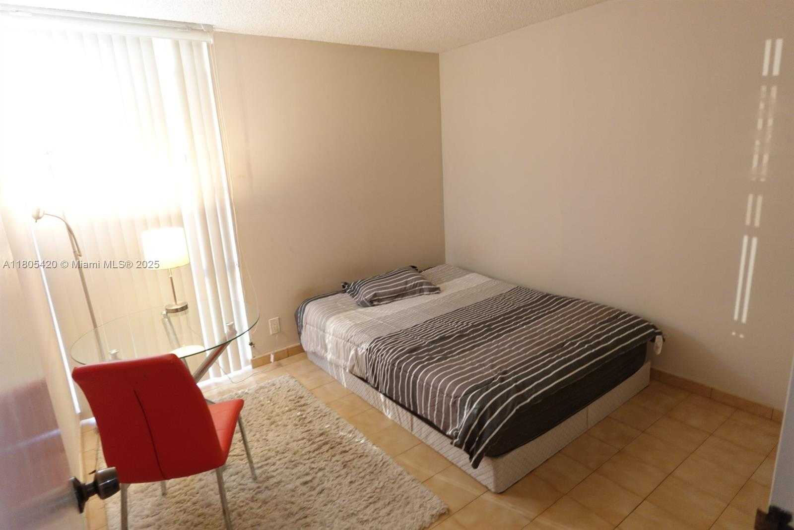 Small Image of 17011 NORTH BAY RD #408, Sunny Isles Beach Number 12