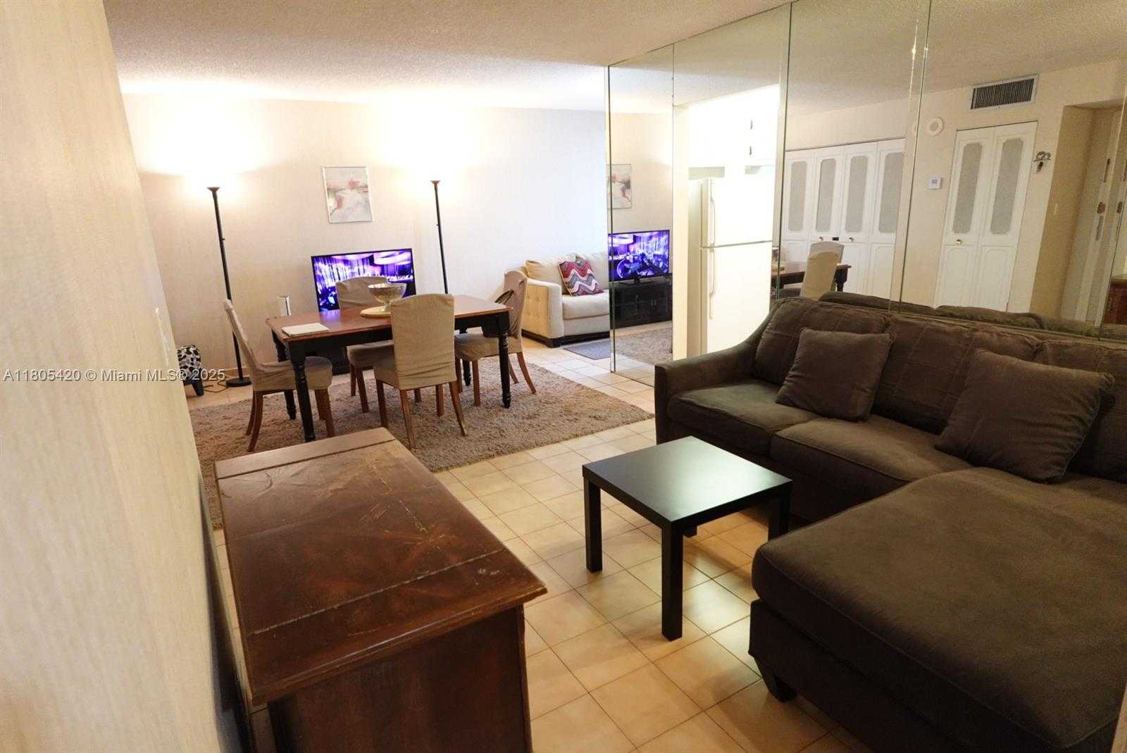 Small Image of 17011 NORTH BAY RD #408, Sunny Isles Beach Number 8