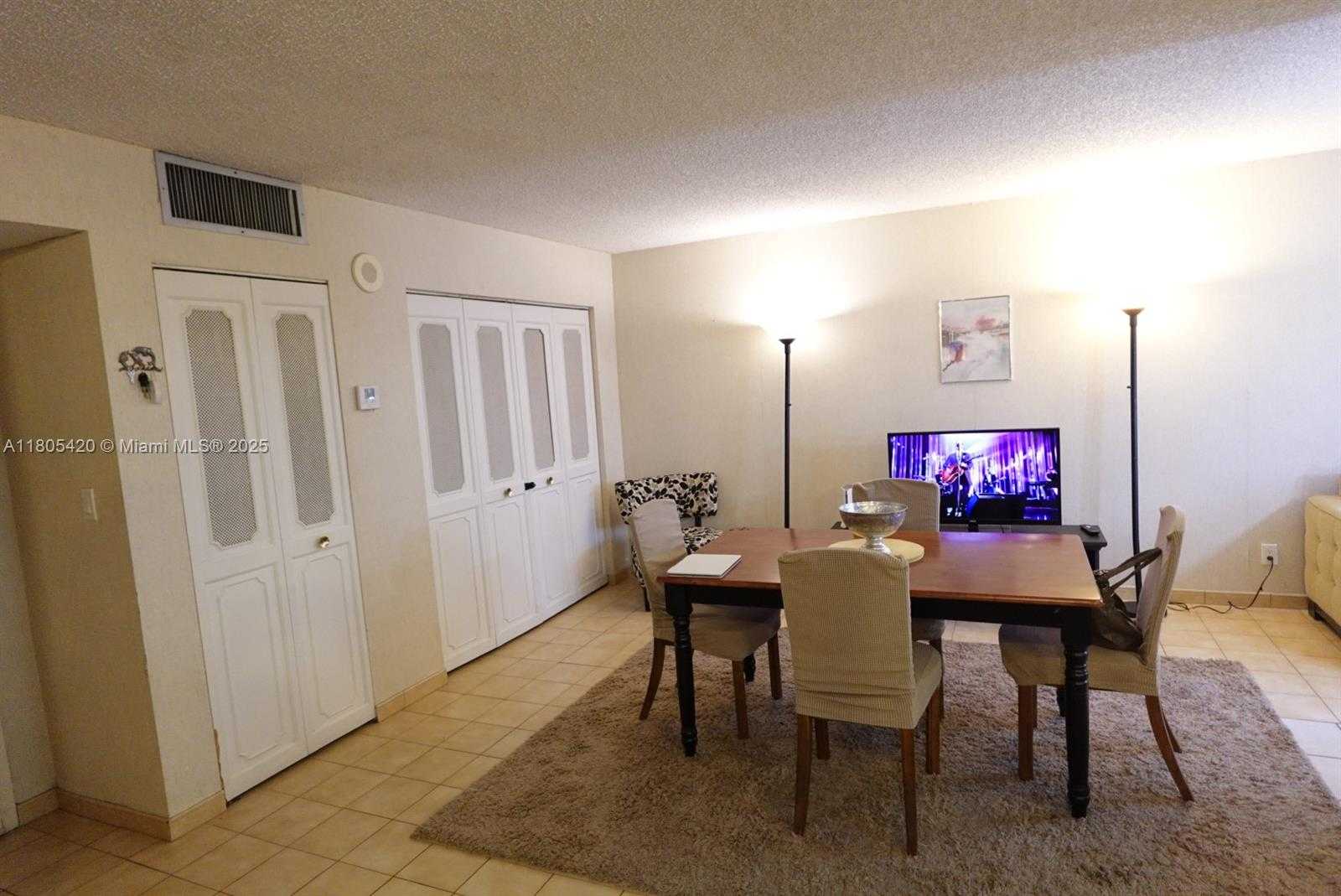 Small Image of 17011 NORTH BAY RD #408, Sunny Isles Beach Number 9
