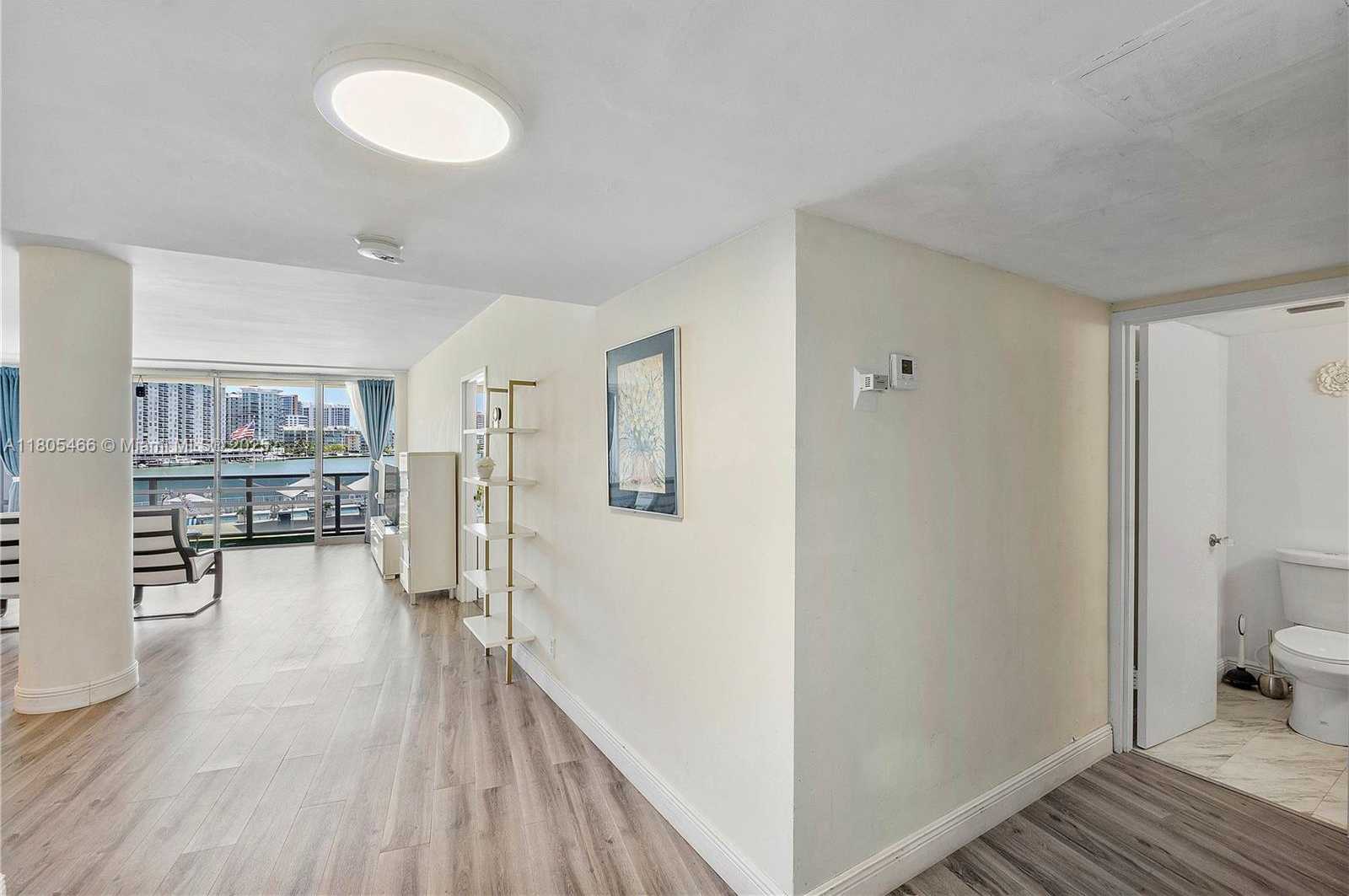 Small Image of 900 BAY DR #210, Miami Beach Number 15