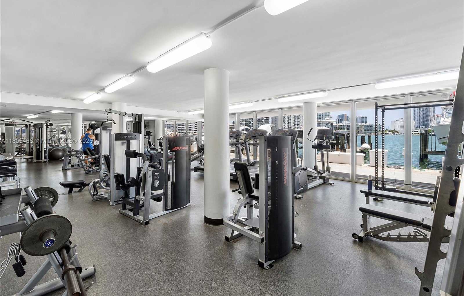 Small Image of 900 BAY DR #210, Miami Beach Number 27