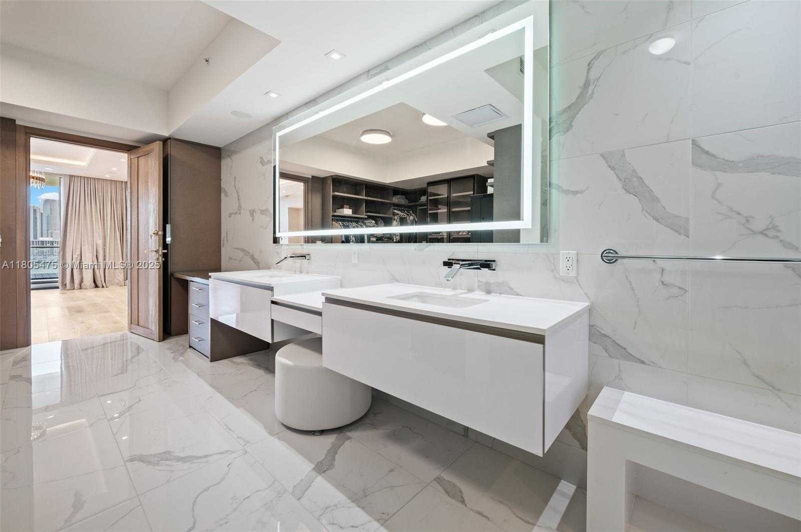 Small Image of 5000 ISLAND ESTATES DR #803, Aventura Number 13