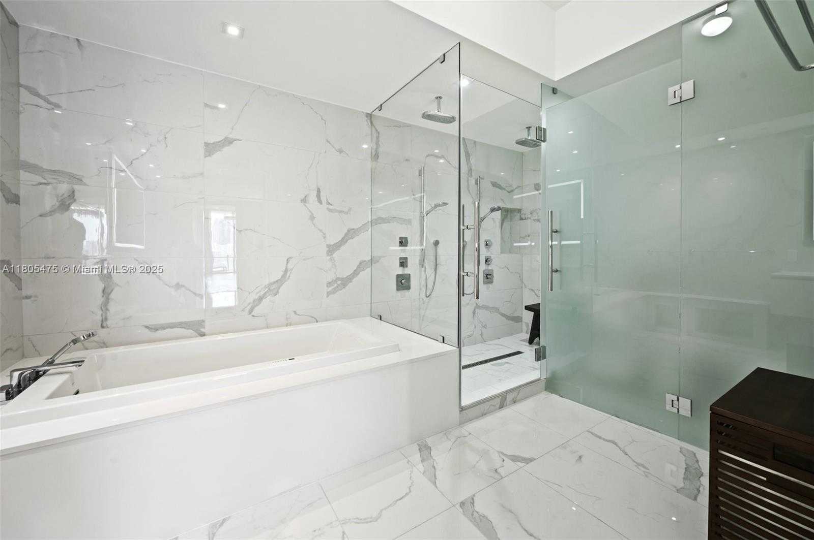 Small Image of 5000 ISLAND ESTATES DR #803, Aventura Number 14