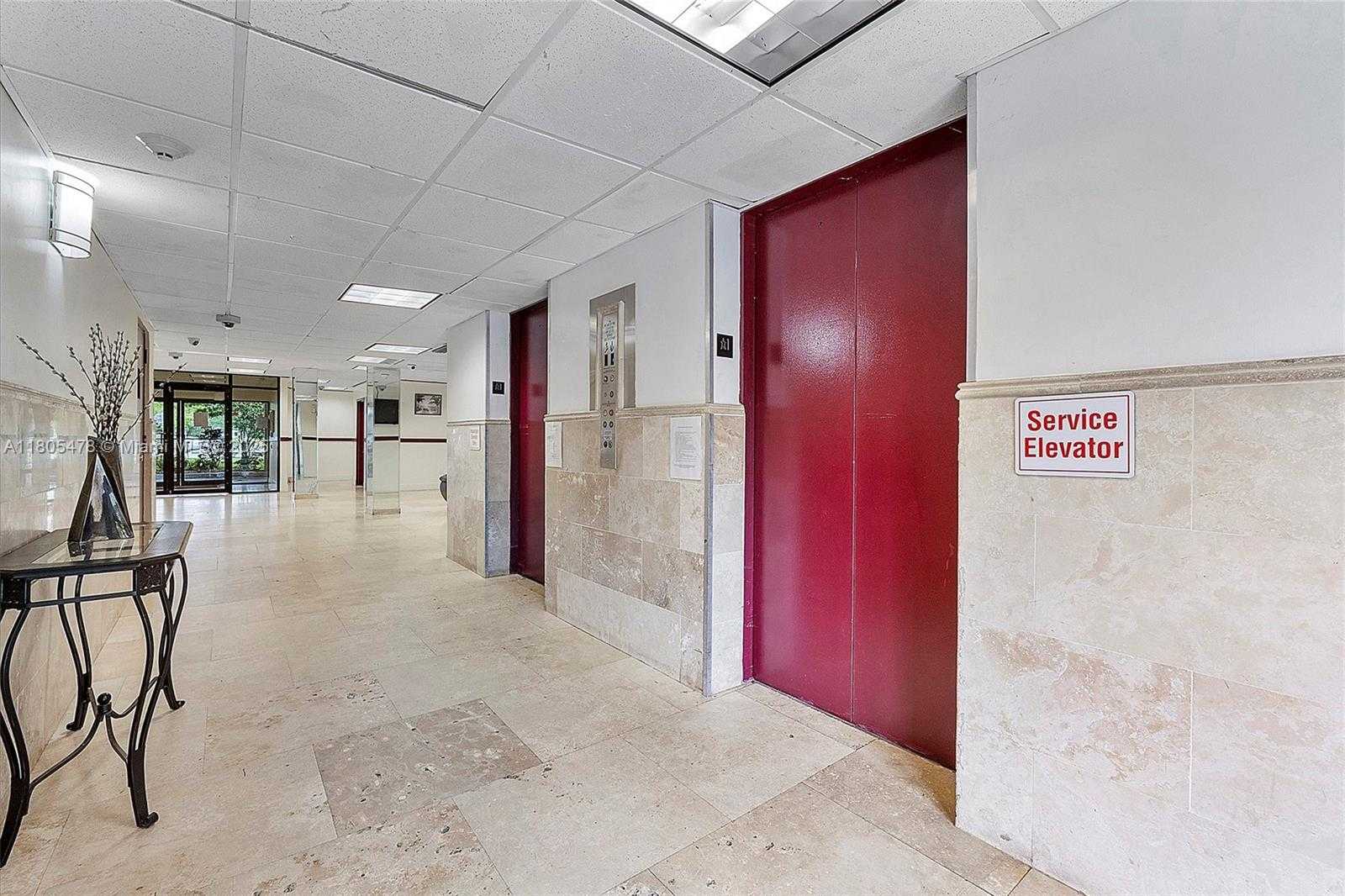 Small Image of Lauderhill Number 24